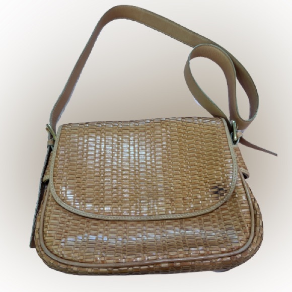 Talbots Handbags - Talbots leather basket weave crossbody bag